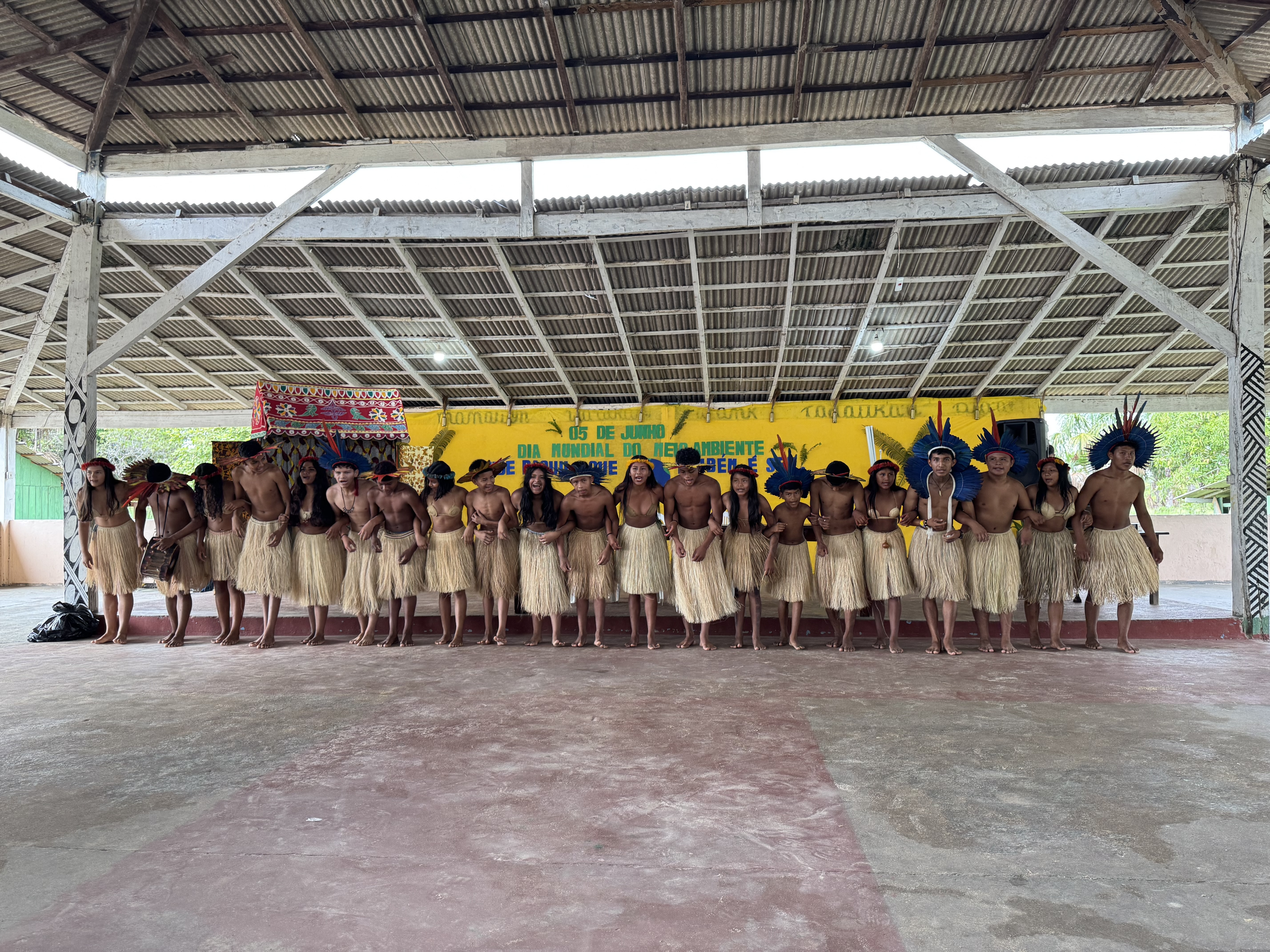 Jovens da Tabalascada abriram o evento com uma apresentação de dança parixara|Fabrício Araújo/ISA