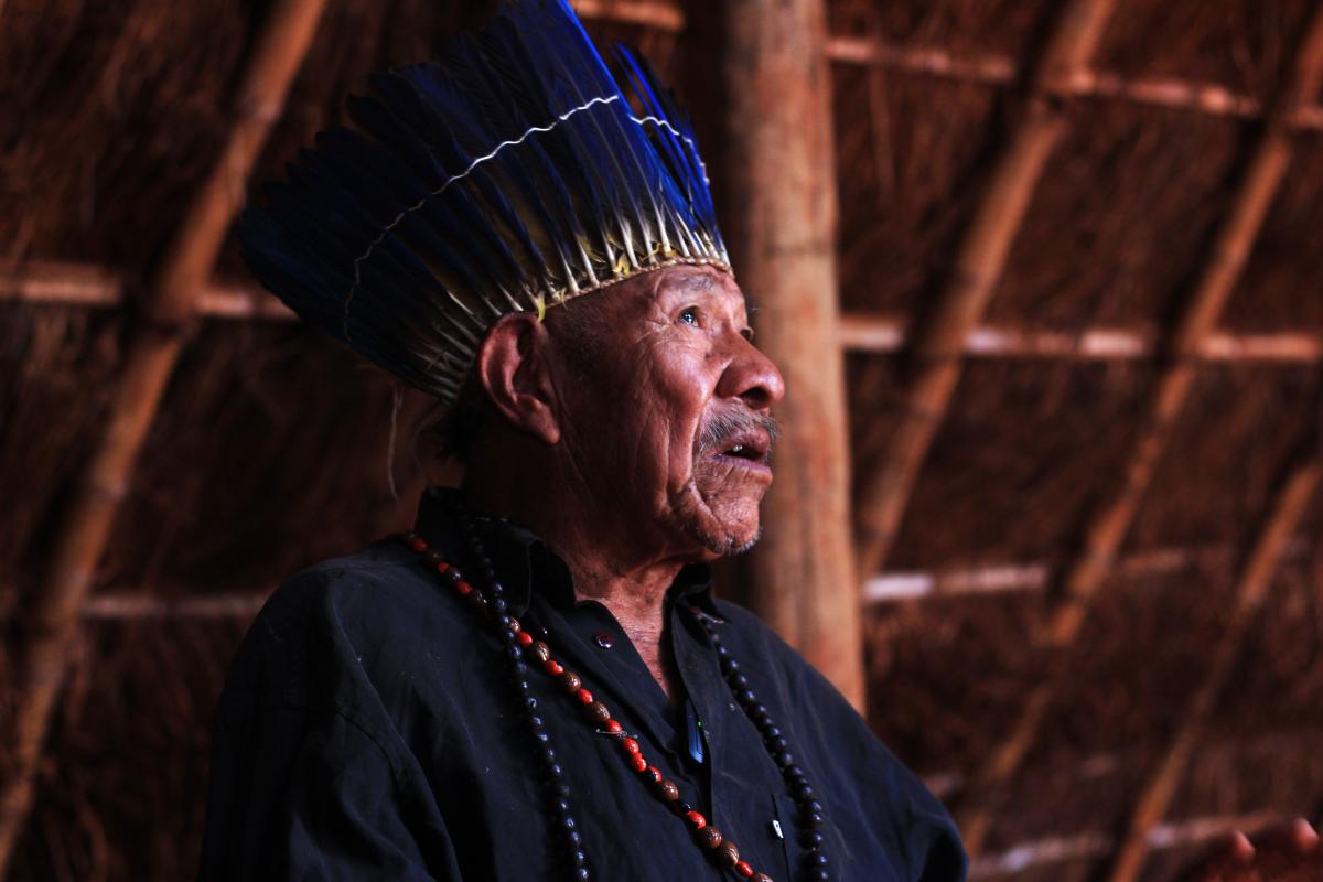 O rezador Tito Vilhalva na TI Guyraroká | Tatiane Klein / ISA